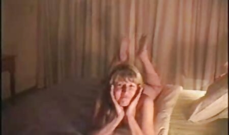 एक औरत की एक के साथ एक तेल छेद, वीडियो में सेक्सी पिक्चर मूवी