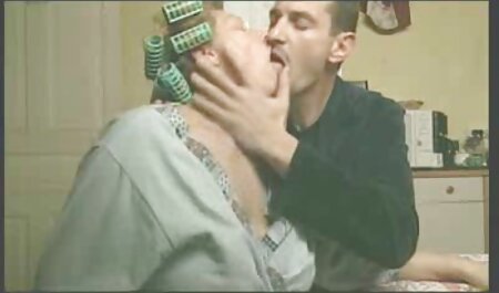 पति, पत्नी, और उसकी सेक्सी मूवी हिंदी में सेक्सी मूवी कि गलफुल्ला की एक त्वरित झटका के साथ